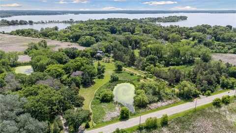 940 Brown Road S, Wayzata, MN 55391