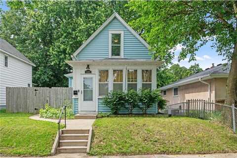 1104 Cook Avenue E, Saint Paul, MN 55106