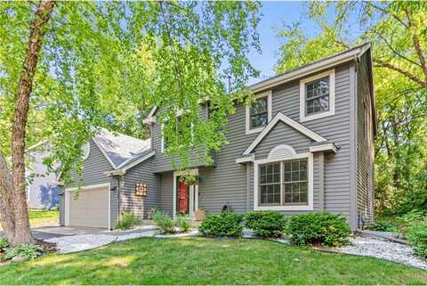 12534 Dover Drive, Apple Valley, MN 55124