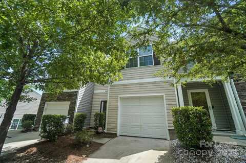 4020 Queensbridge Road, Charlotte, NC 28213