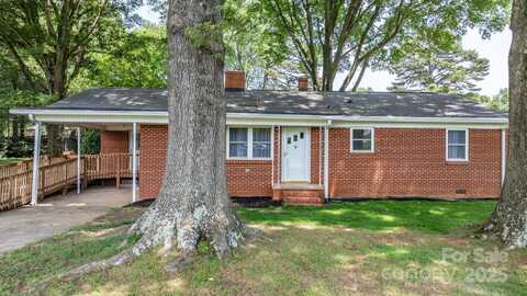 151 Third Creek Road, Statesville, NC 28677