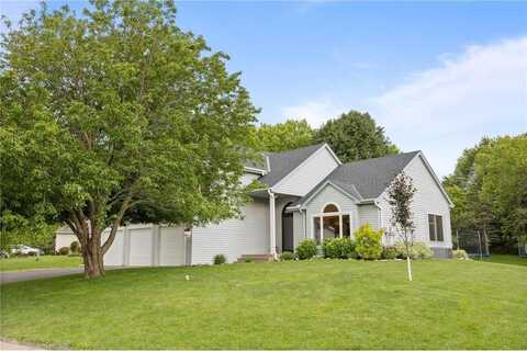 6360 Teton Lane, Chanhassen, MN 55317