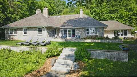 8821 Interlachen Road, Lake Shore, MN 56468