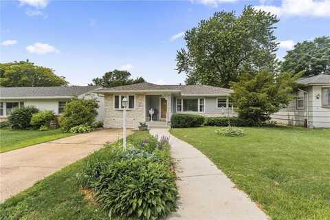 3821 Scott Avenue N, Robbinsdale, MN 55422