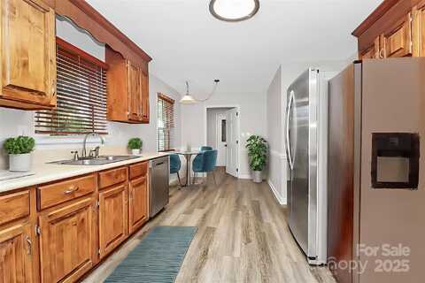 16509 Kimbolten Drive, Huntersville, NC 28078