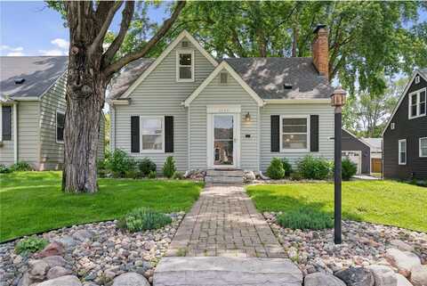 2909 Colorado Avenue S, Saint Louis Park, MN 55416