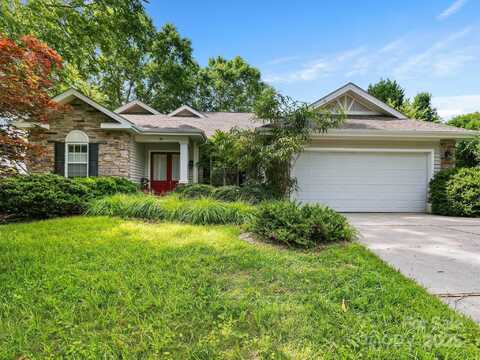 91 Talon Trail Lane, Etowah, NC 28729