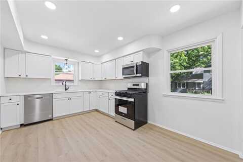825 Holley Avenue, St Paul Park, MN 55071