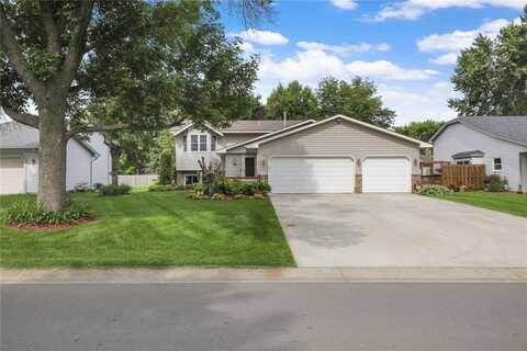 10907 Quebec Avenue N, Champlin, MN 55316