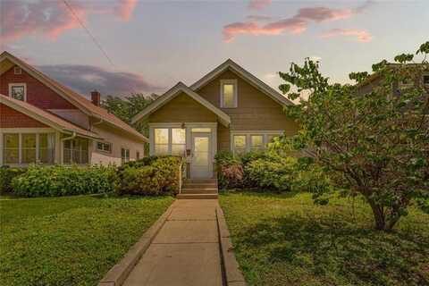 3921 45th Avenue S, Minneapolis, MN 55406