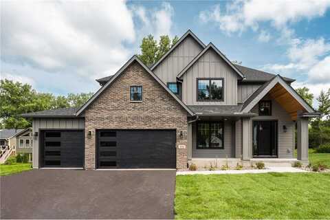 449 Bear Court, Vadnais Heights, MN 55127