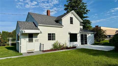 112 4th Street E, Park Rapids, MN 56470