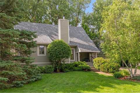 15795 Quebec Circle, Eden Prairie, MN 55346