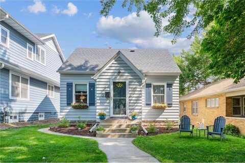 1215 Palace Avenue, Saint Paul, MN 55105