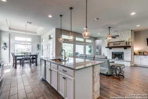 5203 Agave Spine, San Antonio, TX 78261