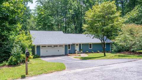 104 Britton Avenue, Hendersonville, NC 28791