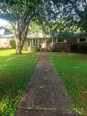 1628 Cecelia Drive, Gastonia, NC 28054