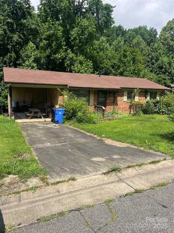413 McLelland Avenue, Mooresville, NC 28115