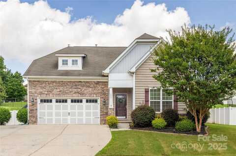 159 E Warfield Drive, Mooresville, NC 28115