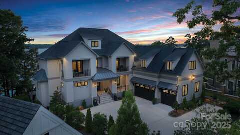 18007 Harbor Light Boulevard, Cornelius, NC 28031