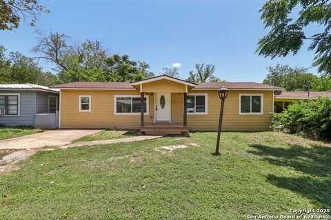 937 Anderson, Seguin, TX 78155