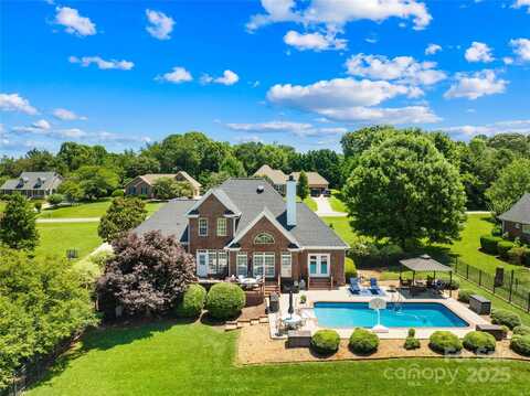 132 Broadbill Drive, Mooresville, NC 28117