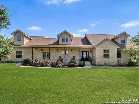 131 Rio Frio, Boerne, TX 78006
