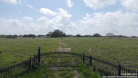 Lot 2 County Road 6723, Natalia, TX 78059