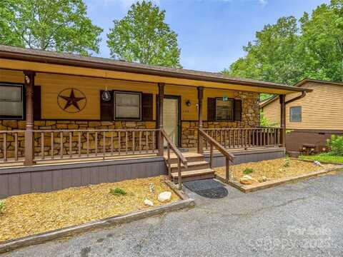 128 View De Lake Drive, Etowah, NC 28729