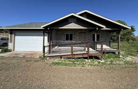 371 E Lincoln Ave, Weed, CA 96094