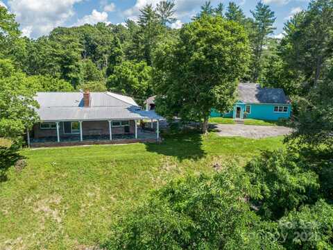 77 Dr Ramsey, Marshall, NC 28753