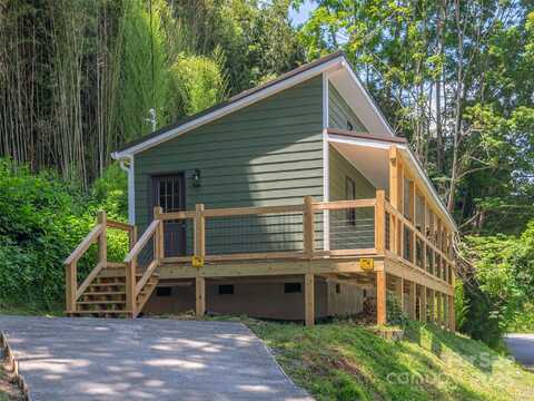 161 S Hill Street, Waynesville, NC 28786