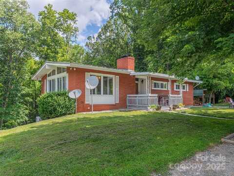 90 Hemlock Hill Heights, Canton, NC 28716