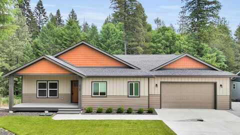 826 Thomas Ln, Newport, WA 99156