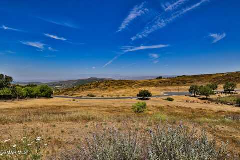 70 Presidential Drive, Simi Valley, CA 93065