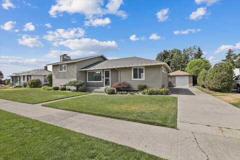 4523 N Royal Ct, Spokane, WA 99205