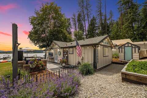 23632 E Beach Ln, Newman Lake, WA 99025