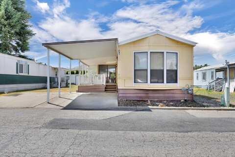 7303 N Crestline St, Spokane, WA 99217