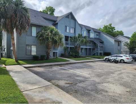 8483 Yadkin Circle, North Charleston, SC 29406