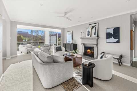27 Seaview Drive, SANTA BARBARA, CA 93108