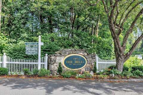 207 Windgate Circle, Monroe, CT 06468