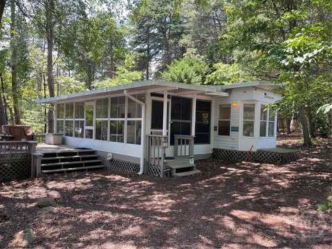 87 Big Water Circle, Hartwell, GA 30643