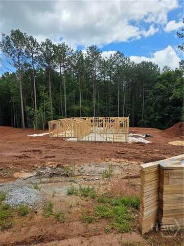 77 Sugar Maple Way, Colbert, GA 30628