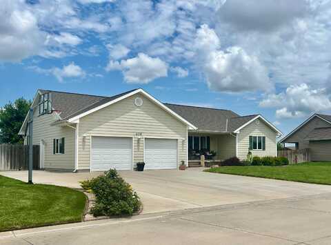 406 Decker St, Galva, KS 67443