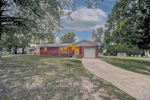 232 Greenway Rd, Arkansas City, KS 67005
