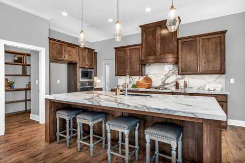 8357 W Waterway Ct, Maize, KS 67101