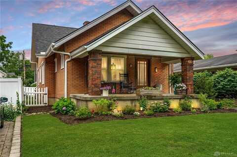 236 Monteray Avenue, Oakwood, OH 45419