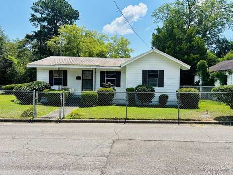 818 Parker, Dothan, AL 36303
