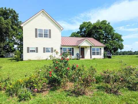 1370 Coach Road, Slocomb, AL 36375