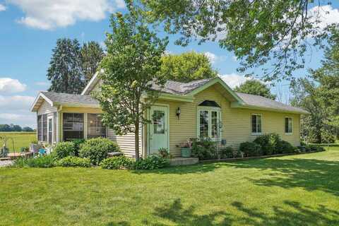 16901 W Holt Road, Brooklyn, WI 53521